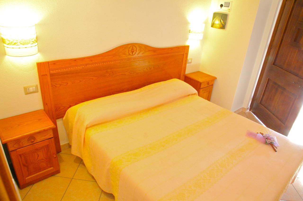 Hotel Turismo Rurale Villa Maria Caterina Cala Gonone Eksteriør bilde